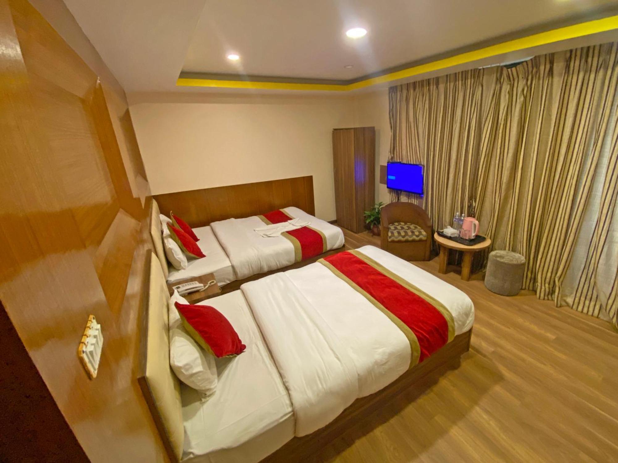 Hotel Airport Holiday Kathmandu Esterno foto