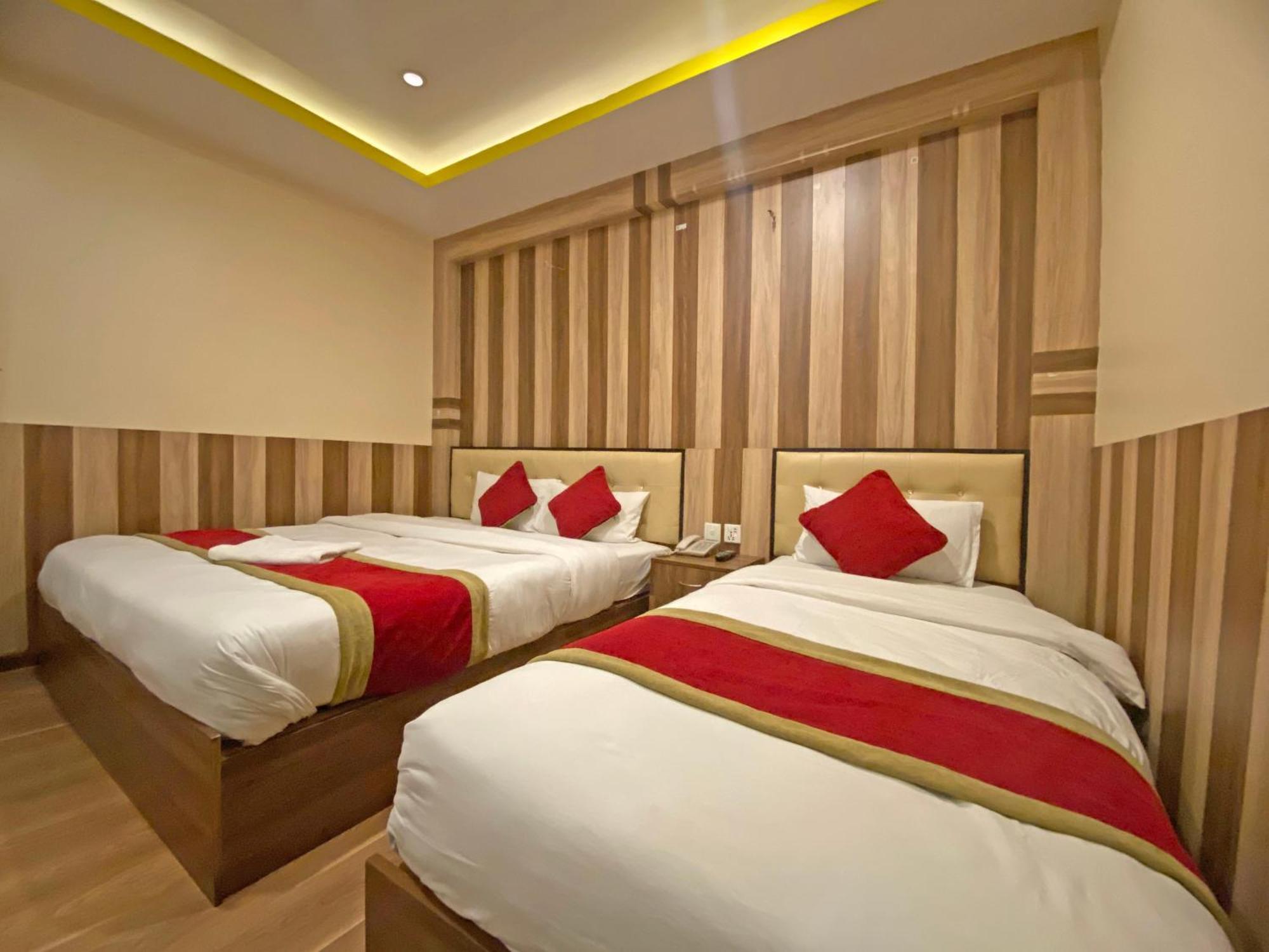 Hotel Airport Holiday Kathmandu Esterno foto